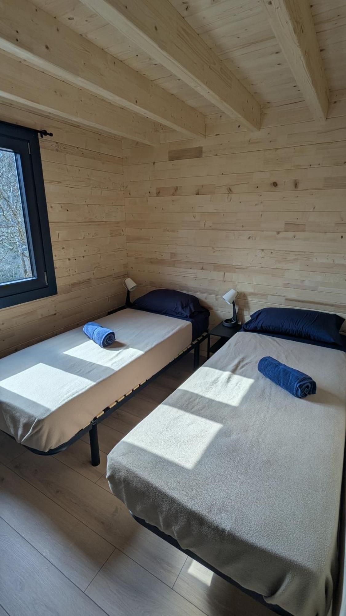 Cabanes Et Lodges Du Belvedere Serrieres-sur-Ain Exterior photo