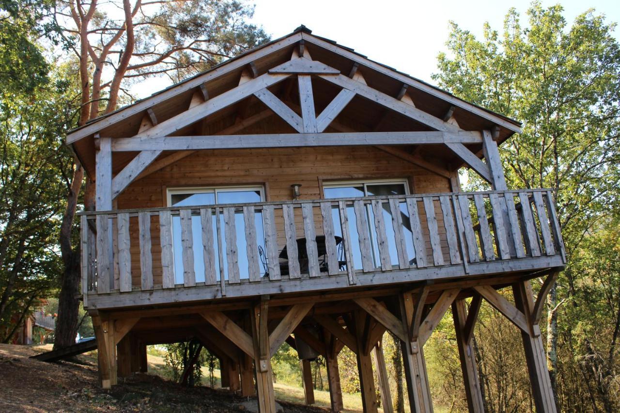 Cabanes Et Lodges Du Belvedere Serrieres-sur-Ain Exterior photo